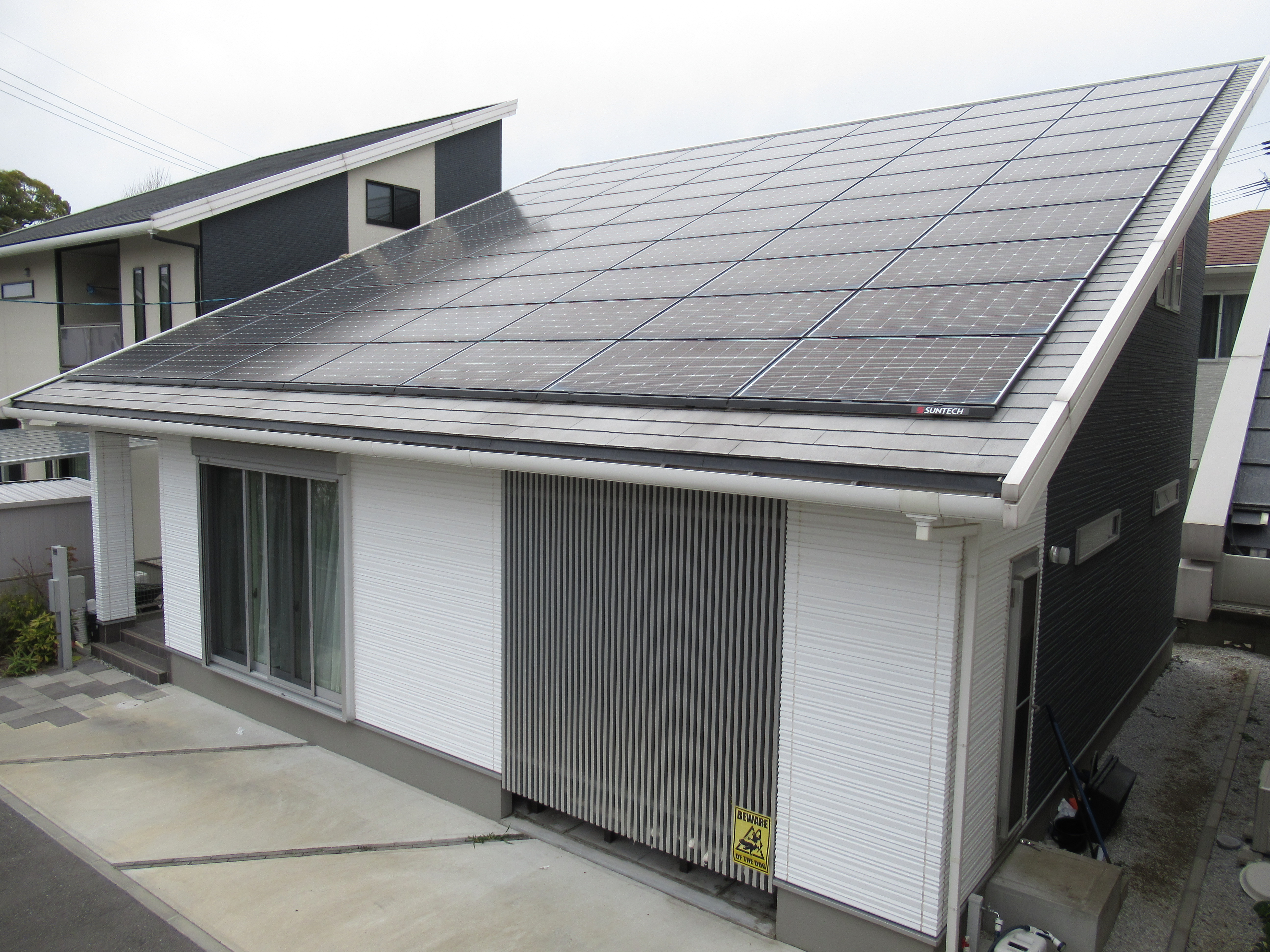 導入事例｜太陽光発電のサンテックパワー